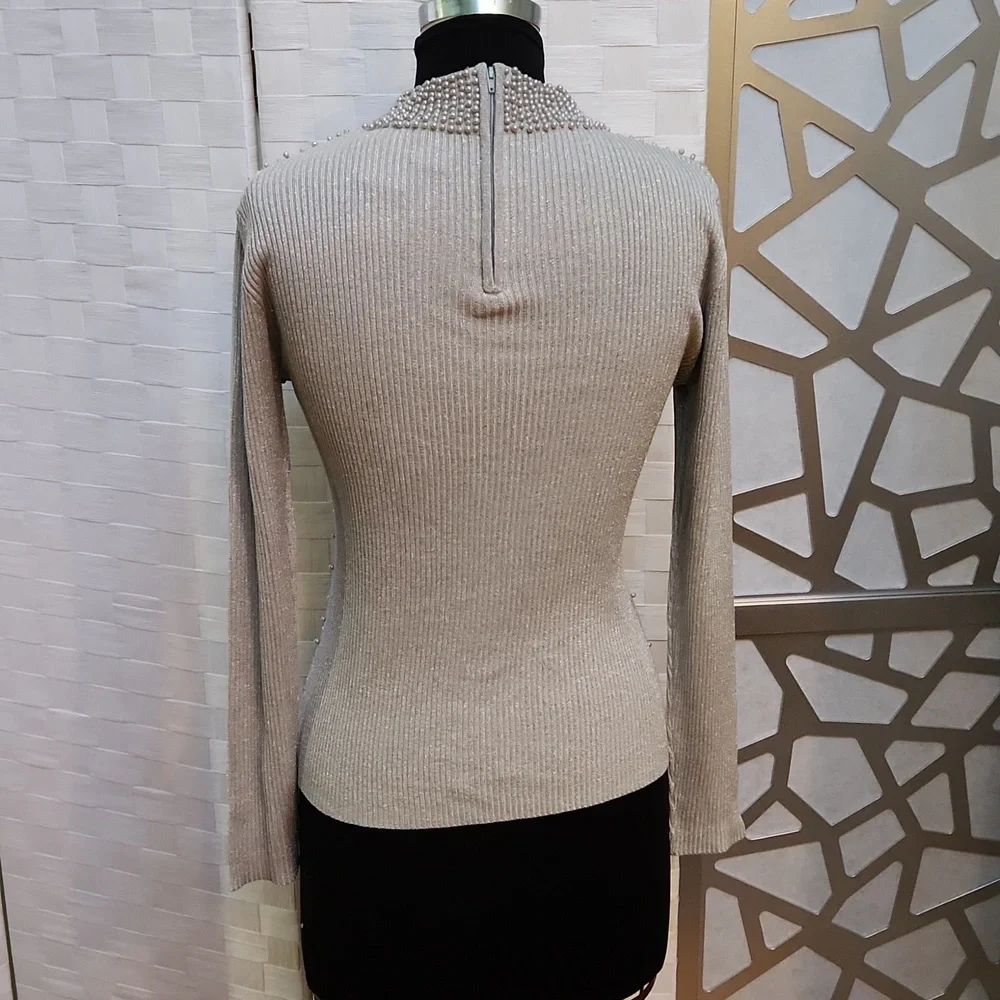 Vintage Silver Beaded Belldini Silk Sweater - Size Medium - Picture 7 of 13